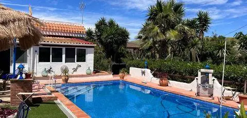 Casa Rural con Piscina en Los Puertos