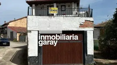 Casa en venta en Gayangos 3 plantas 4 habitaciones