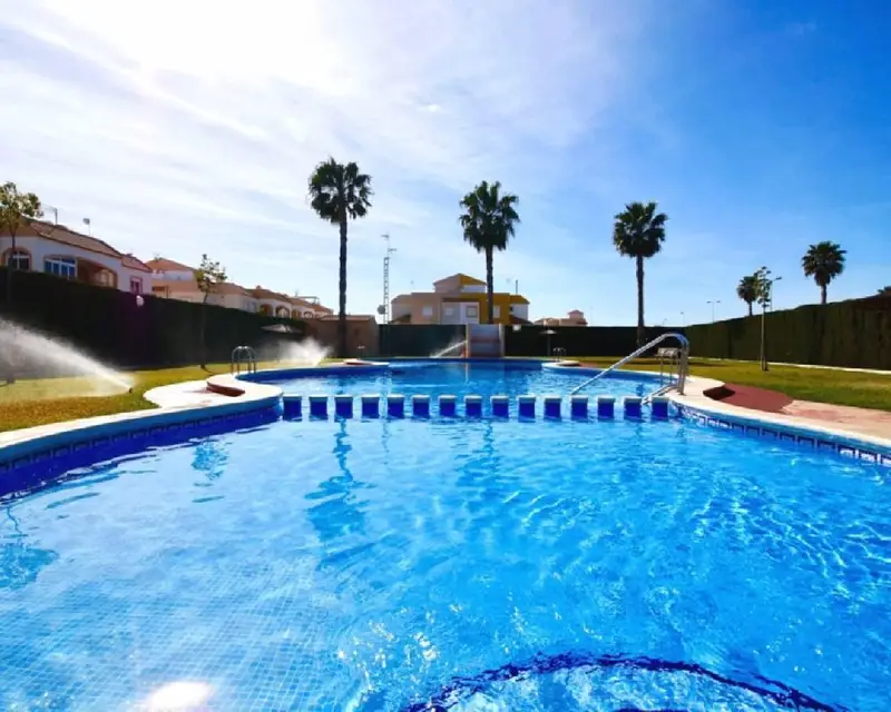 Venta Bungalow Jardin Torretas Torrevieja 2 Dormitorios