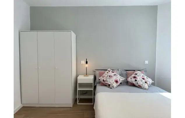 Apartamento Estudiantes Madrid 4 Dormitorios 92m²