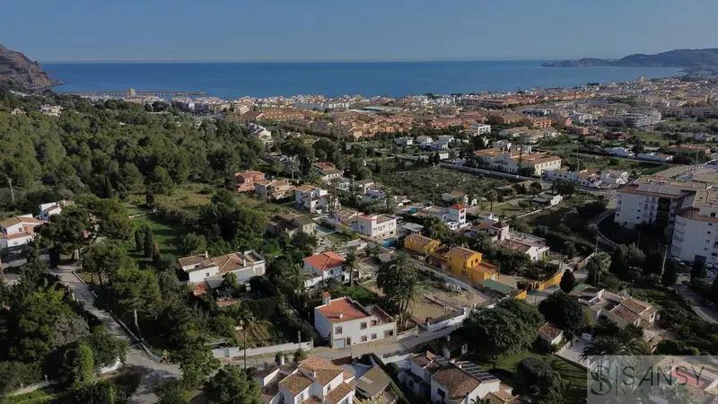 Casa con Vistas al Mar en Jávea Para Reformar 7 Dormitorios
