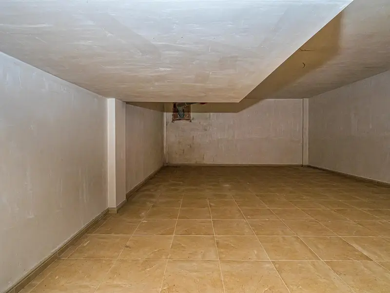 Local de 208 m² en venta, Elx (Alicante) - Servihabitat