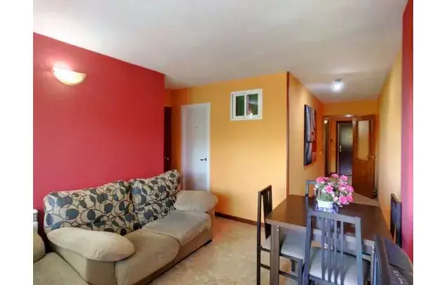 Rent a room of 140 m² in Alcalá De Henares