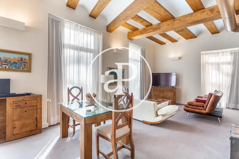 Loft en Plaza de la Virgen, Ciutat Vella