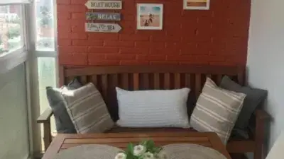 Apartamento en Puntal con Vistas al Mar