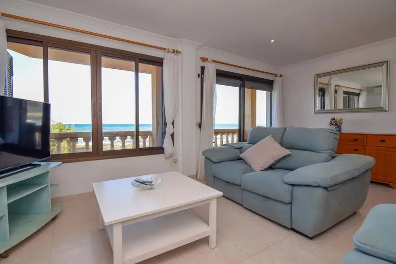 Piso en primera linea de mar Son Serra de Marina Mallorca