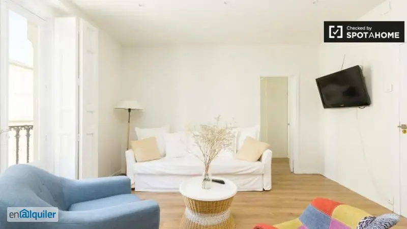 Piso de Diseño con 1 Dormitorio en Chueca