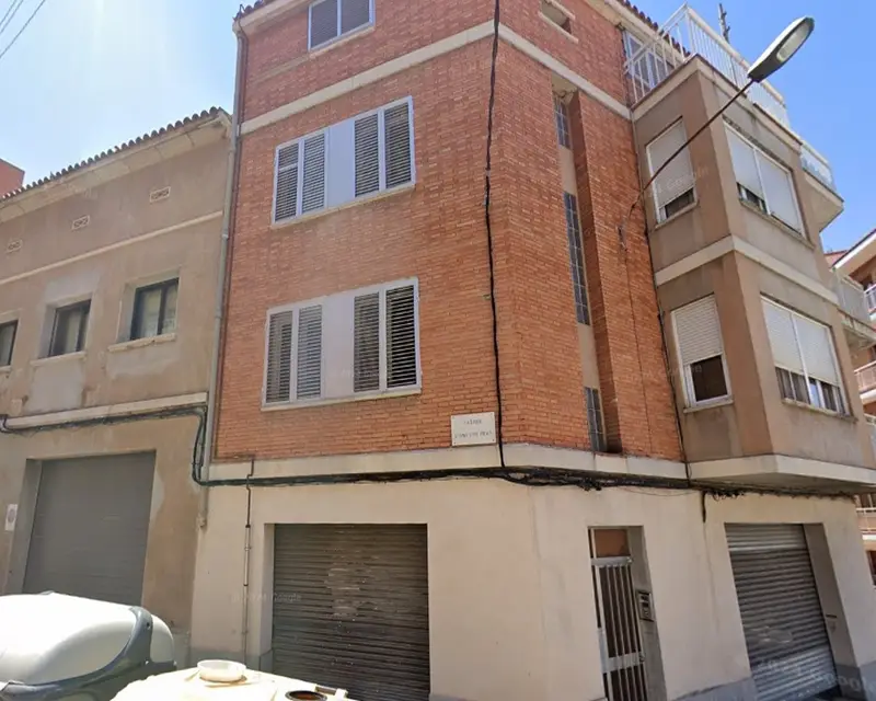 Piso 114 m2 4 habitaciones 2 baños Manresa