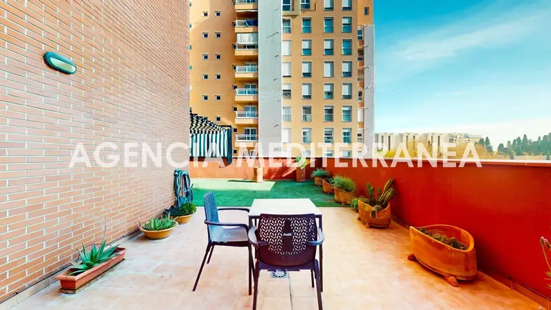 Vivienda en Nou Campanar con Terraza de 90m2