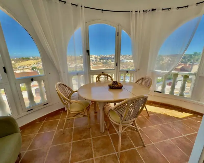 Villa en Venta en La Marquesa Golf