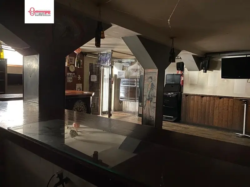 Venta Local Comercial Centro Burgos 150m2 Cafeteria