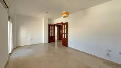 Piso en venta en Atarfe cerca de Granada