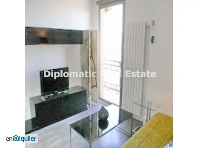 Alquiler Piso Ascensor Tetuan: Apartamento Moderno Amueblado