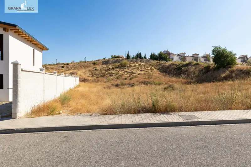 Solar 3 Habitaciones Cañadas del Parque Dílar Proyecto Incluido