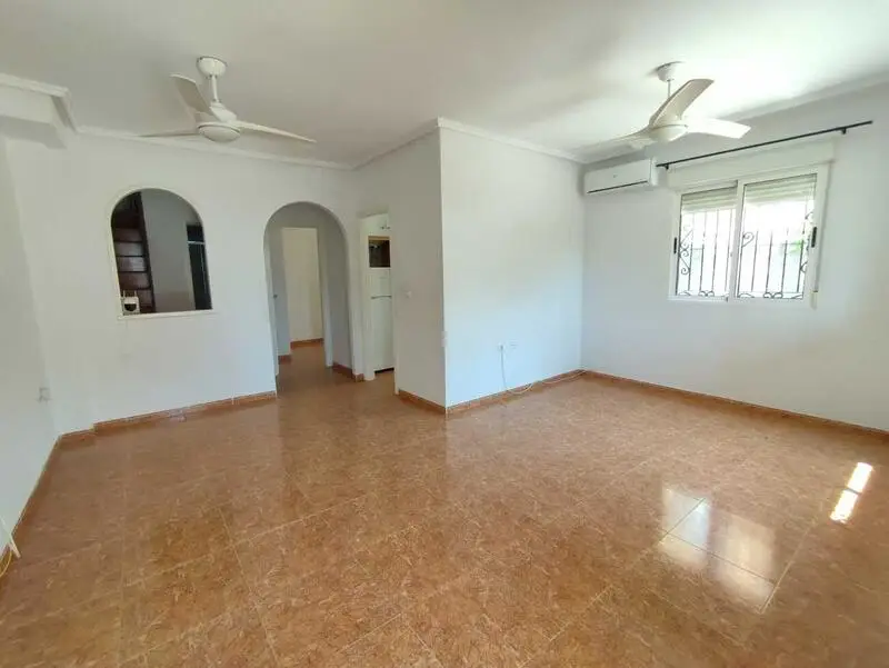 Villa 3 Dormitorios Playa Flamenca Alicante