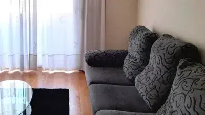 Apartamento en Alquiler Cambre Amueblado con Garaje y Trastero