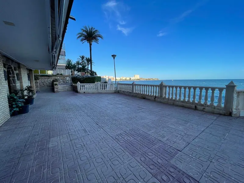 Venta Local Comercial La Albufereta San Juan Playa Alicante