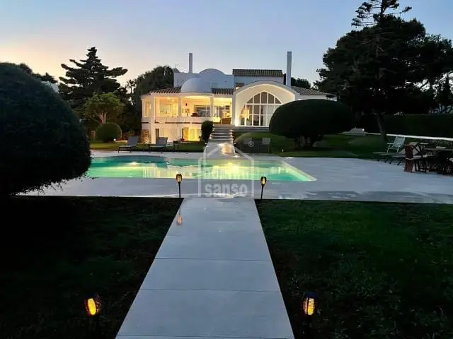 Chalet en venta en Ciutadella con acceso a la playa