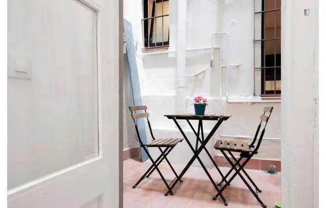 Apartamento 5 Dormitorios Barcelona Estudiantes Jovenes