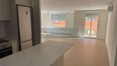 Alquiler Piso Reformado 116m² 3 Dorm 2 Baños Paterna