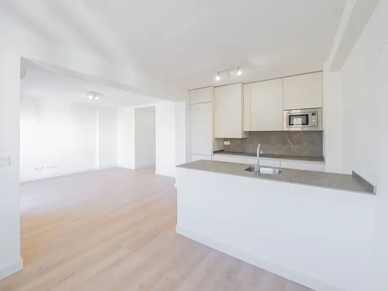 Venta Piso Centro Málaga El Corte Inglés 111m2 3 Dorm 2 Baños