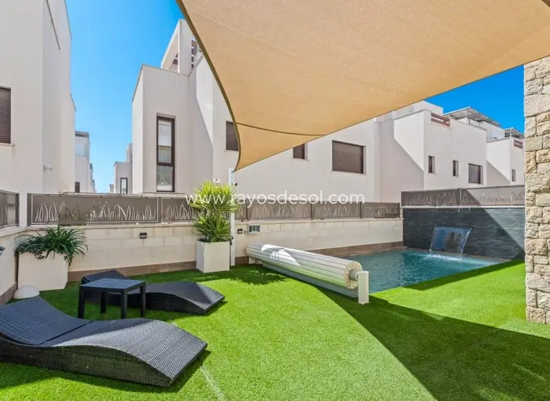 Chalet en Venta Rojales 3 Dormitorios 3 Baños Piscina Privada