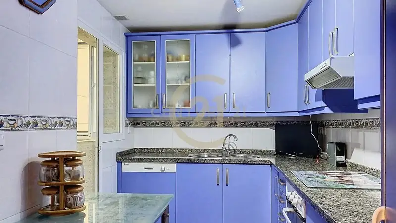 Piso en venta en Málaga 4 habitaciones 2 baños terraza garaje trastero
