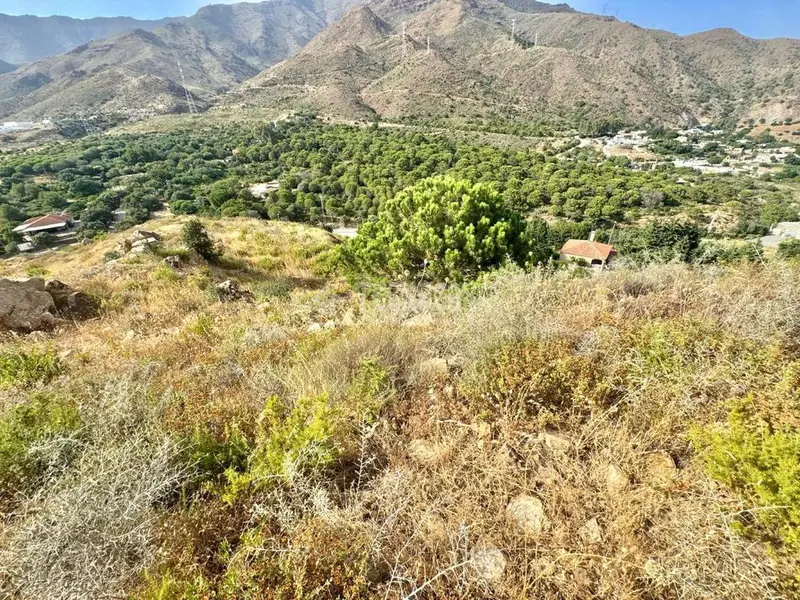Terreno Rustico en Venta Estepona 21000m2 Vistas al Mar