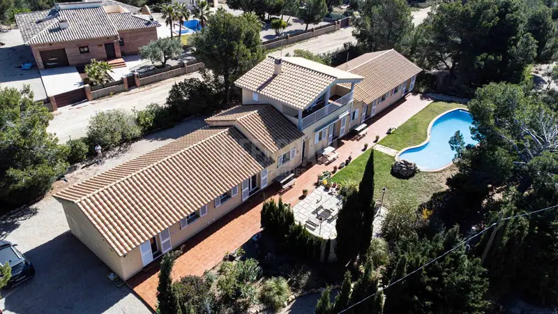 Villa de Lujo en Venta Sant Jordi d Alfama 7 Dormitorios Piscina