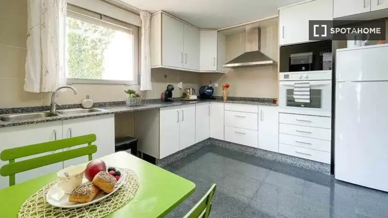 Alquiler Piso 4 Habitaciones Elche