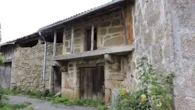 Casa Rustica en Venta Maceda Orense 300m2 Terreno 1500m2
