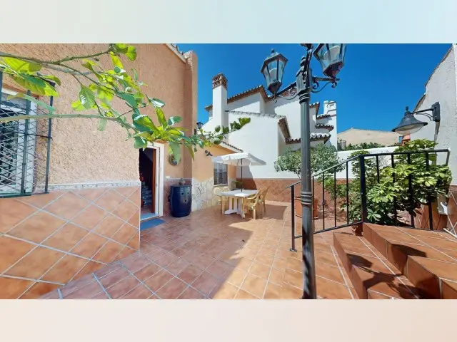 Casa Adosada 4 Dormitorios Las Lagunas Mijas