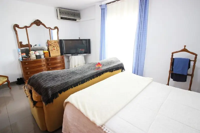 Venta Piso 200m2 Centro Ronda Trastero 5 Dormitorios