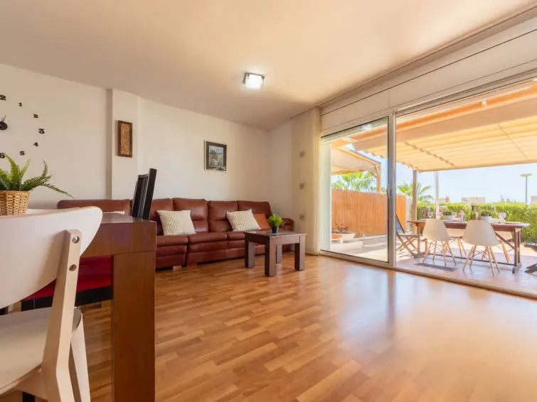 Casa Villa 3 Dormitorios Creixell Alquiler España