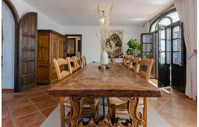 Villa de Lujo 7 Dormitorios Benahavis 1000m2