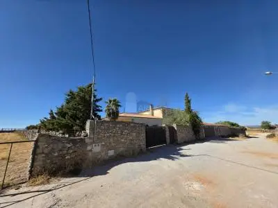 Chalet/casa independiente en venta en Trujillo, Cáceres