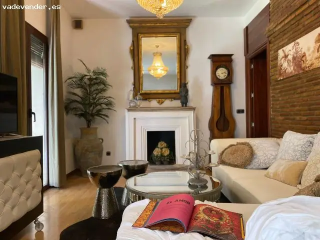 Casa de Lujo con Piscina Privada en Granada