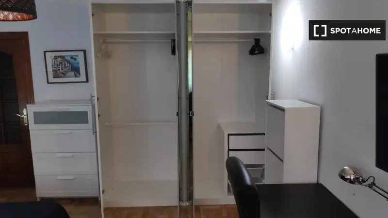 Apartamento 5 Dormitorios 2 Baños Madrid Alquiler Spotahome