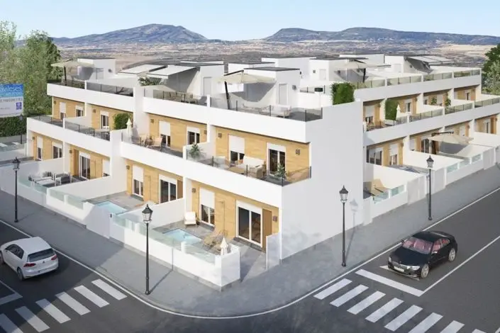 3 Bed Townhouse for sale
