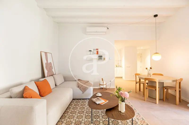 Piso en venta Ciutat Vella Barcelona:  Nuevo, 1 Dormitorio, Lujo