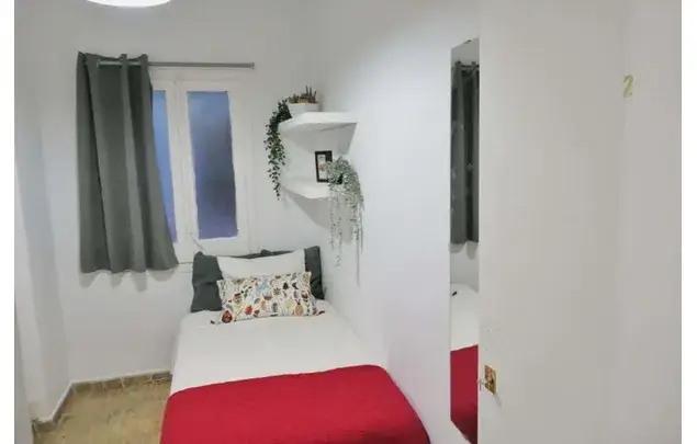 Habitacion en alquiler Barcelona Carrer de Cabanes