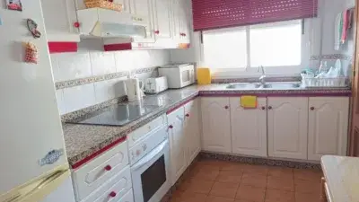 Apartamento en segunda linea de playa con vistas al mar