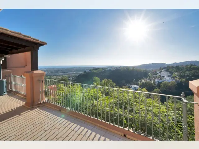 Apartamento 2 Dormitorios Lujo Benahavis Vistas Panoramicas Mar