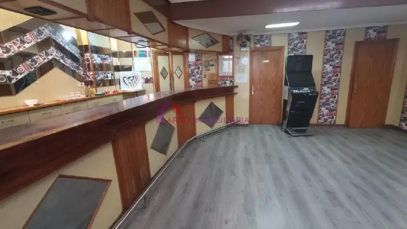 Venta Local Comercial Alfareros Burgos