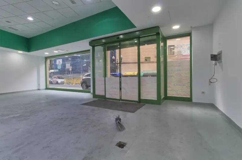Venta Local Comercial Indautxu Bilbao 160m2
