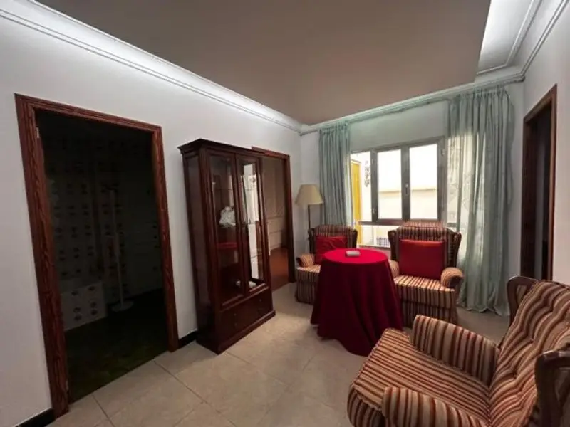Chalet en Manacor con 3 Dormitorios y Cochera Grande