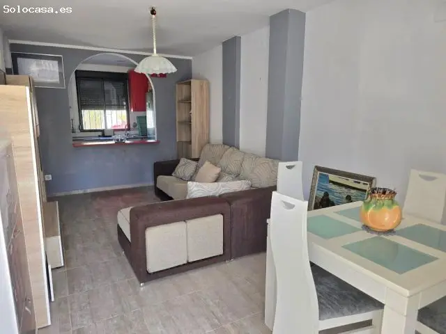 Adosado en Real de la Barrosa con Piscina y Jardin Cerca de la Playa