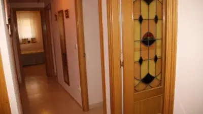 Piso en Venta en Calatayud: Excelente Estado, Amplia Terraza y Trastero