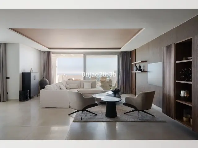 Apartamento de Lujo en Nueva Andalucia 2 Dormitorios