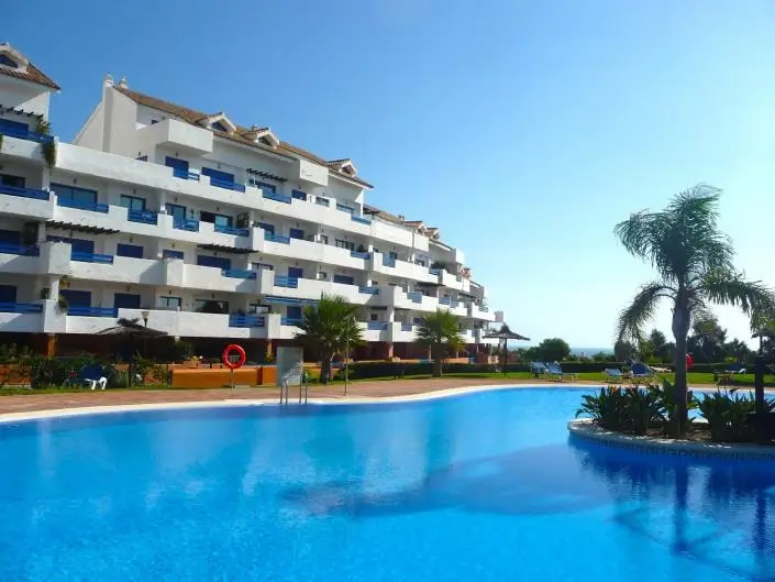 Apartamento 3 Dormitorios en Venta con Terraza y Vistas al Mar